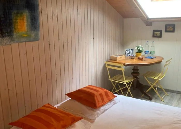 Privat bolig Chez Ninfa Villeret